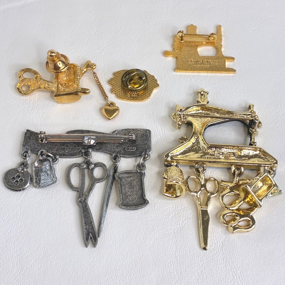 Vintage Sewing Brooch Pin Lot JJ AJC Avon Sewing Machine Scissors Thimble 5pc - Picture 2 of 11